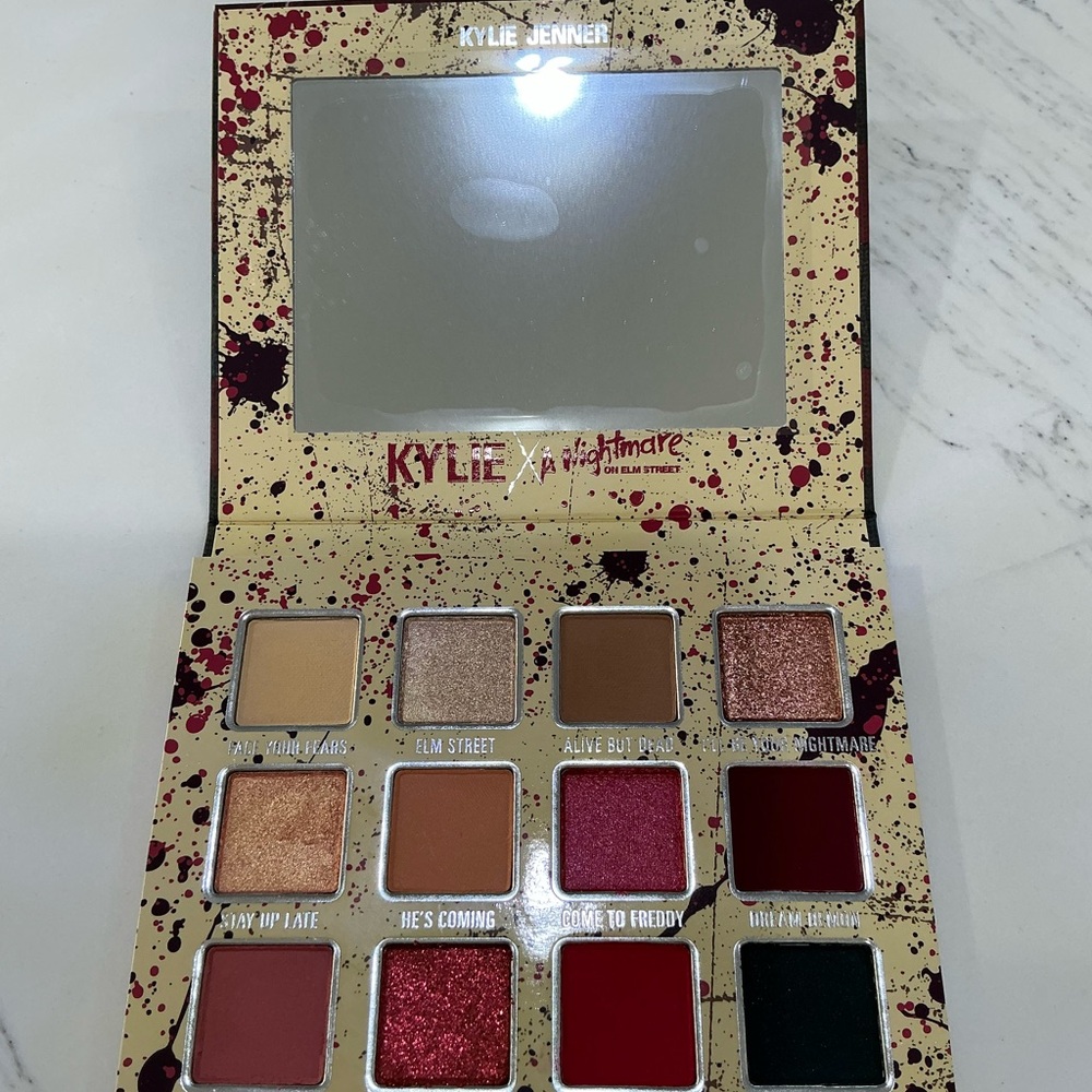 Kylie Jenner Nightmare Eyeshadow Palette - Picture 5 of 5